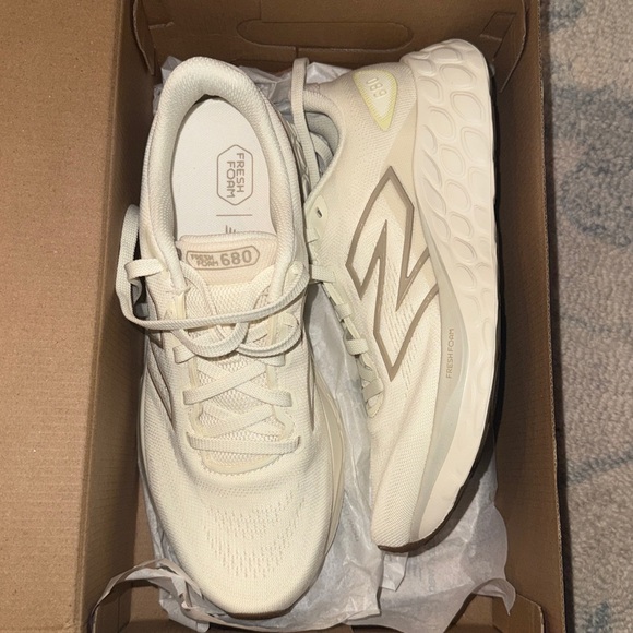 New Balance fresh foam 680 v8 - Picture 2 of 6